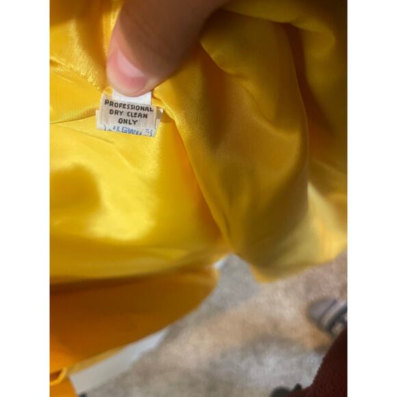 Vintage Bill Blass long yellow coat size 10 - Picture 7 of 7